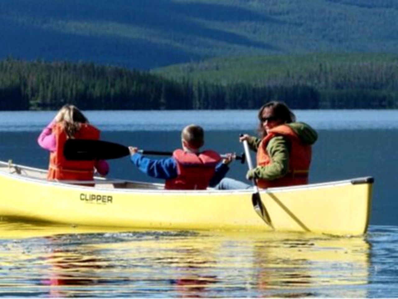 Cozy Cabin Rental on Chaunigan Lake in Nemaiah Valley, British Columbia