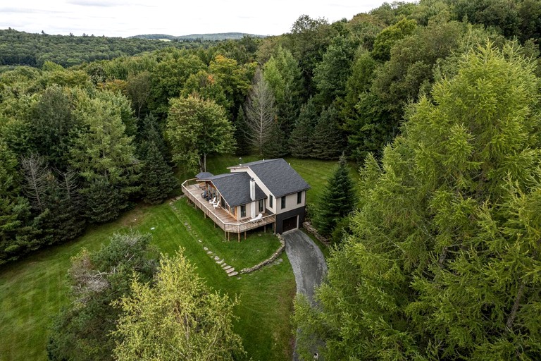 Cabins (United States of America, Franklin, New York)