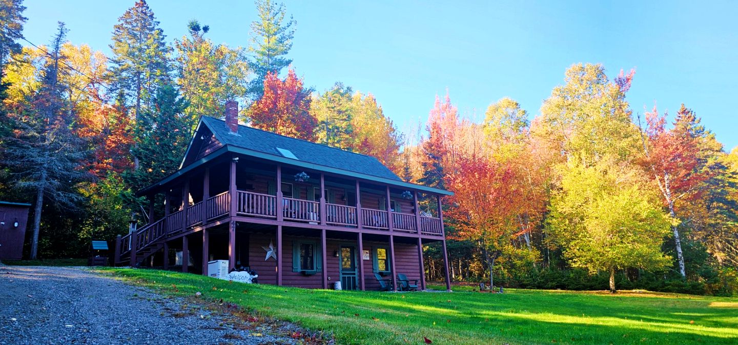 Cabins (United States of America, Rockwood, Maine)