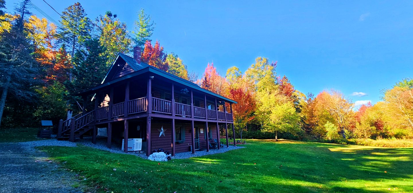 Radiant Cozy Cabin Sanctuary Near Brassua Lake, Maine