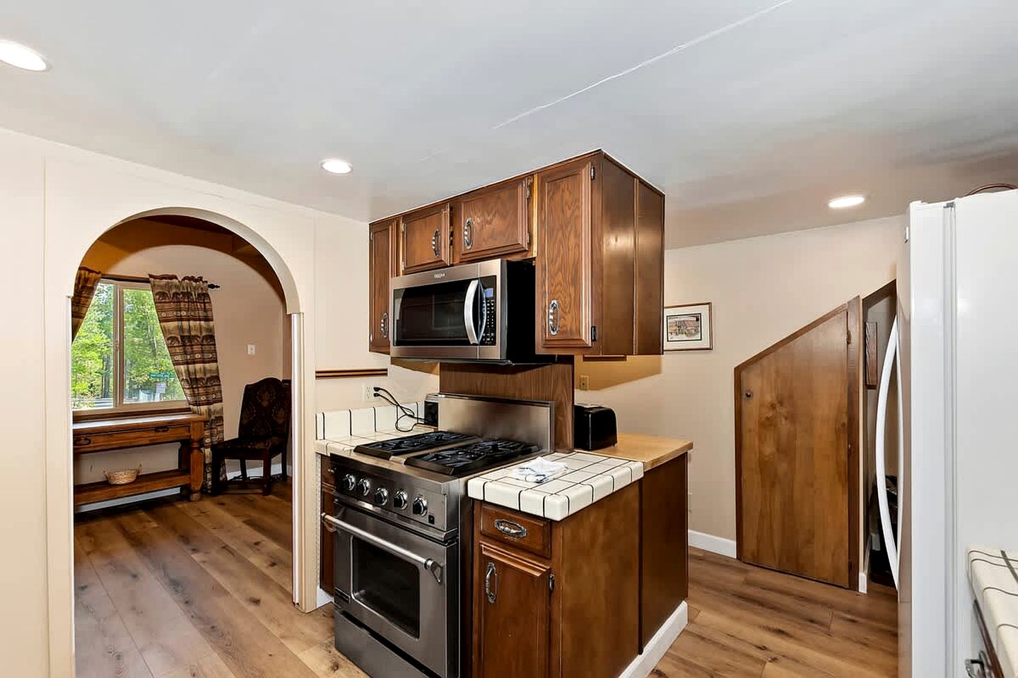 Cozy Cabin with Sauna, Barbecue and Fireplace in Big Bear Lake, California