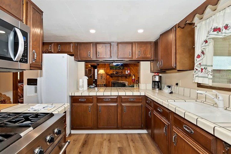 Cabins (United States of America, Big Bear Lake, California)