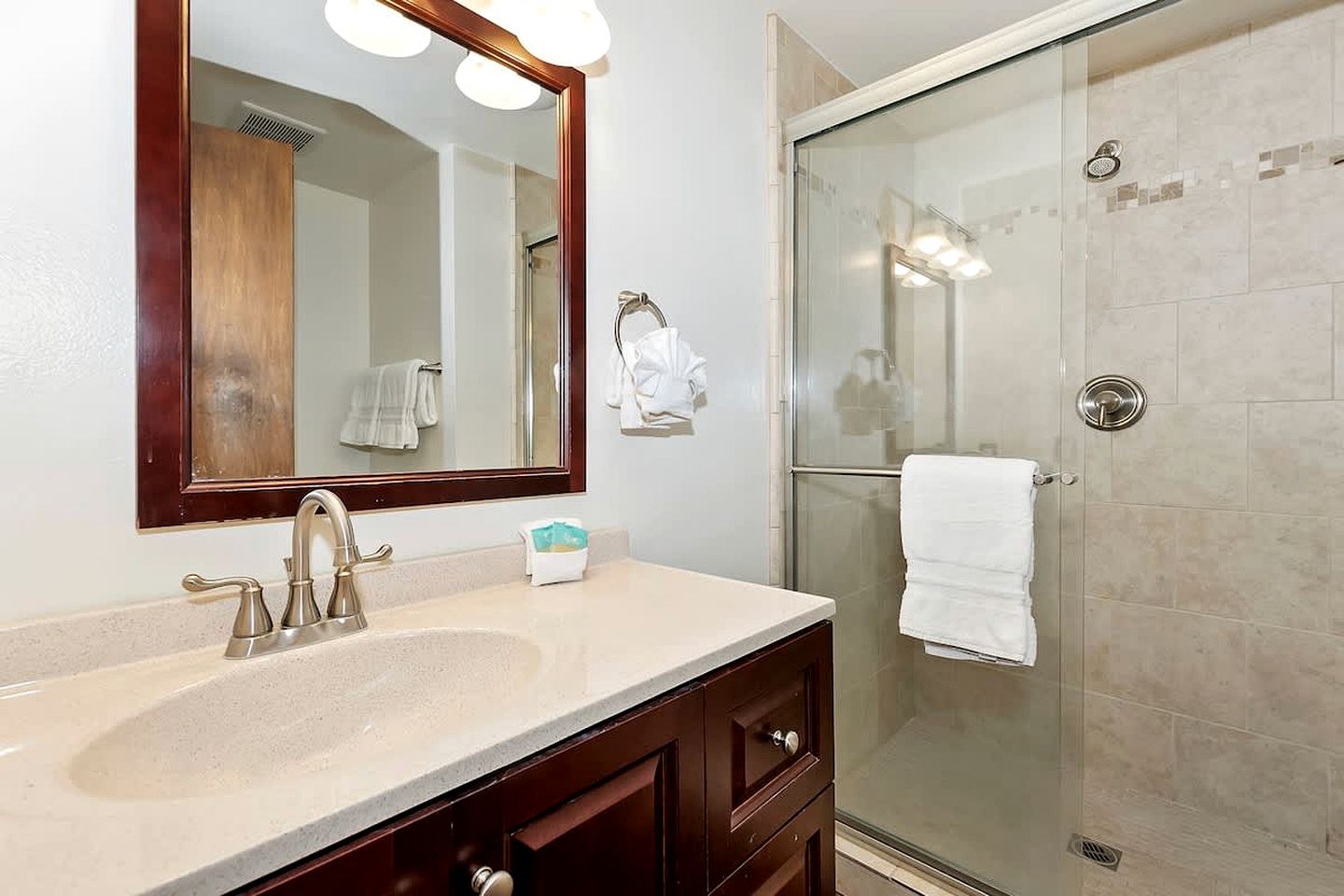 Cozy Cabin with Sauna, Barbecue and Fireplace in Big Bear Lake, California