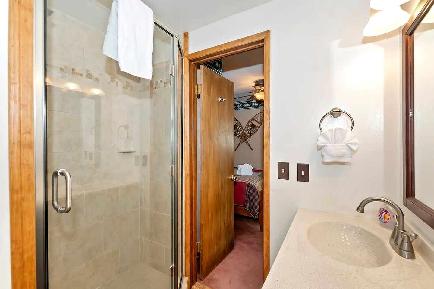 Cozy Cabin with Sauna, Barbecue and Fireplace in Big Bear Lake, California