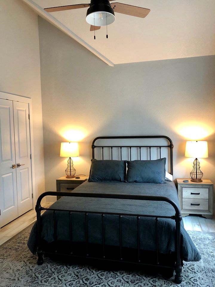 Cozy Cabin in the Texan Countryside for Glamping Vacations in Wimberley