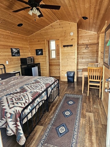 Cabins (United States of America, Escalante, Utah)