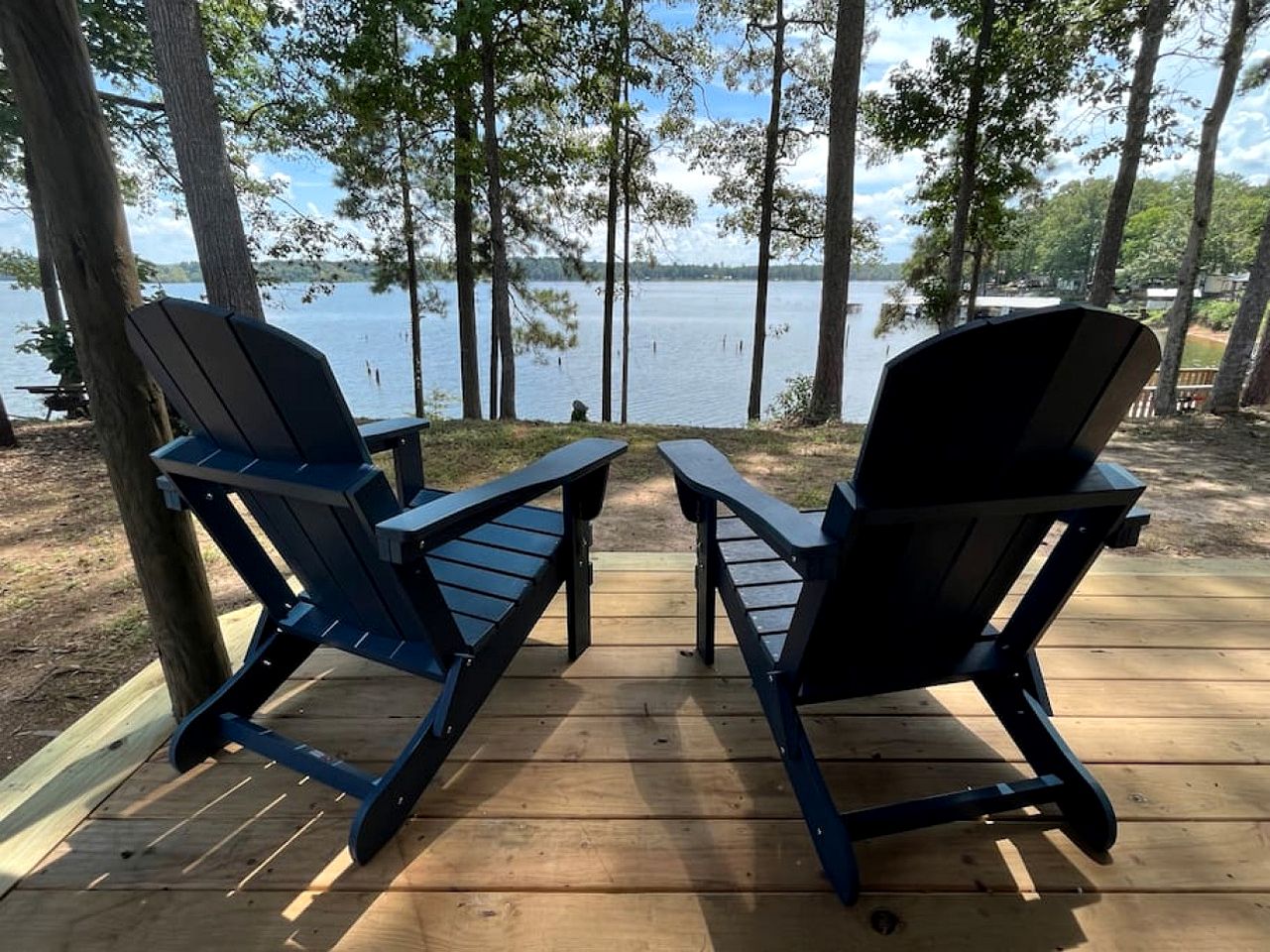 Gorgeous Cabin with Beautiful Views of Toledo Bend Lake for a Relaxing Couples Getaway in Hemphill, Texas