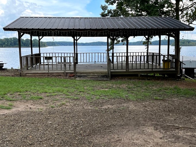 Cabins (United States of America, Hemphill, Texas)