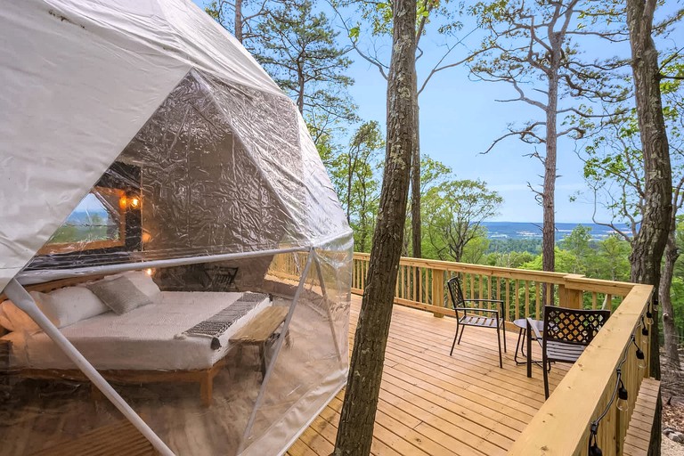Domes (United States of America, Augusta, West Virginia)