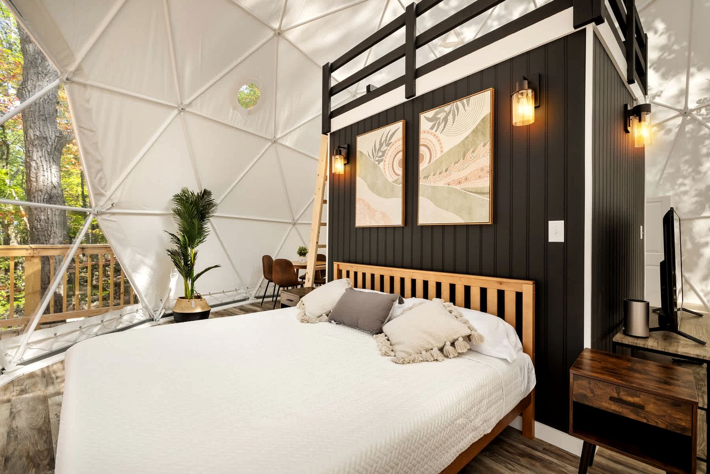 Luxury Glamping Domes & Chalet with Hot Tubs and Mountain Views in Augusta, WV