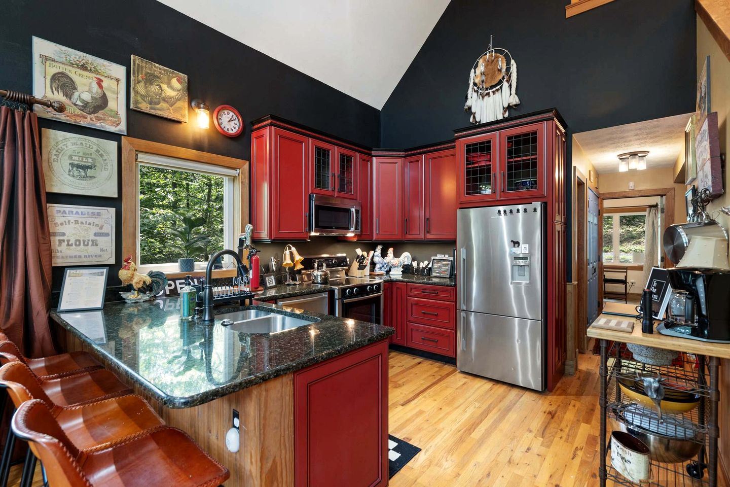 Rustic A-Frame Chalet with Hot Tub & Scenic Views in Mount Jackson, Virginia