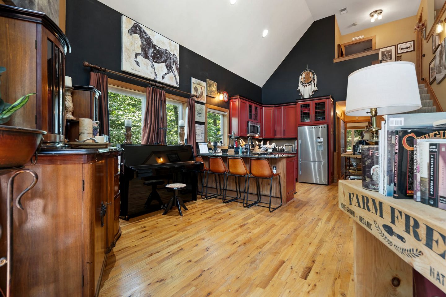 Rustic A-Frame Chalet with Hot Tub & Scenic Views in Mount Jackson, Virginia