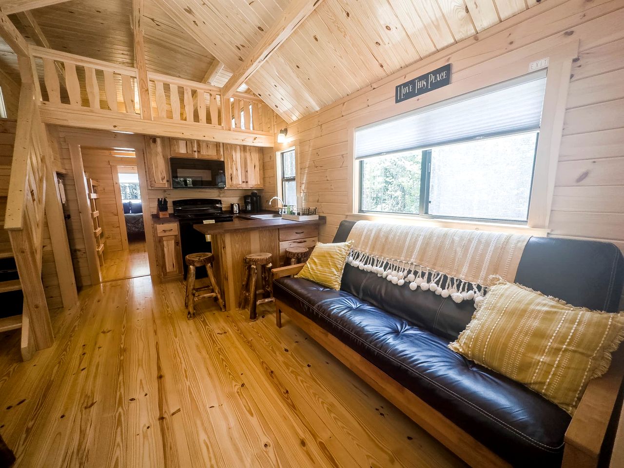 Charming Rustic Cabin with Barbecue and Fire Pit in Steuben, Maine