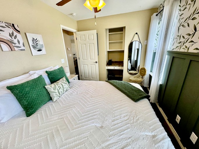 Cottages (United States of America, Bentonville, Arkansas)