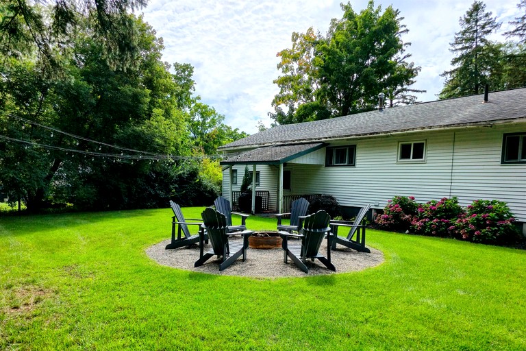 Cottages (United States of America, Boyne City, Michigan)