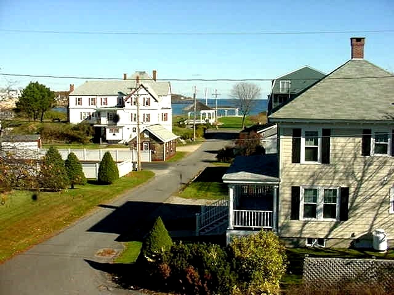 Charming Pet-Friendly Beachfront Cottage near Activities and Attractions in York Beach, Maine