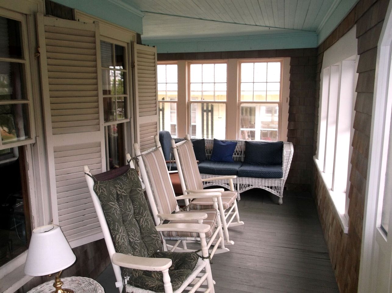 Charming Pet-Friendly Beachfront Cottage near Activities and Attractions in York Beach, Maine