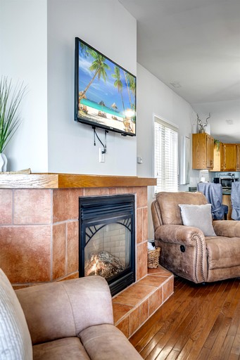 Cottages (Canada, Leamington, Ontario)