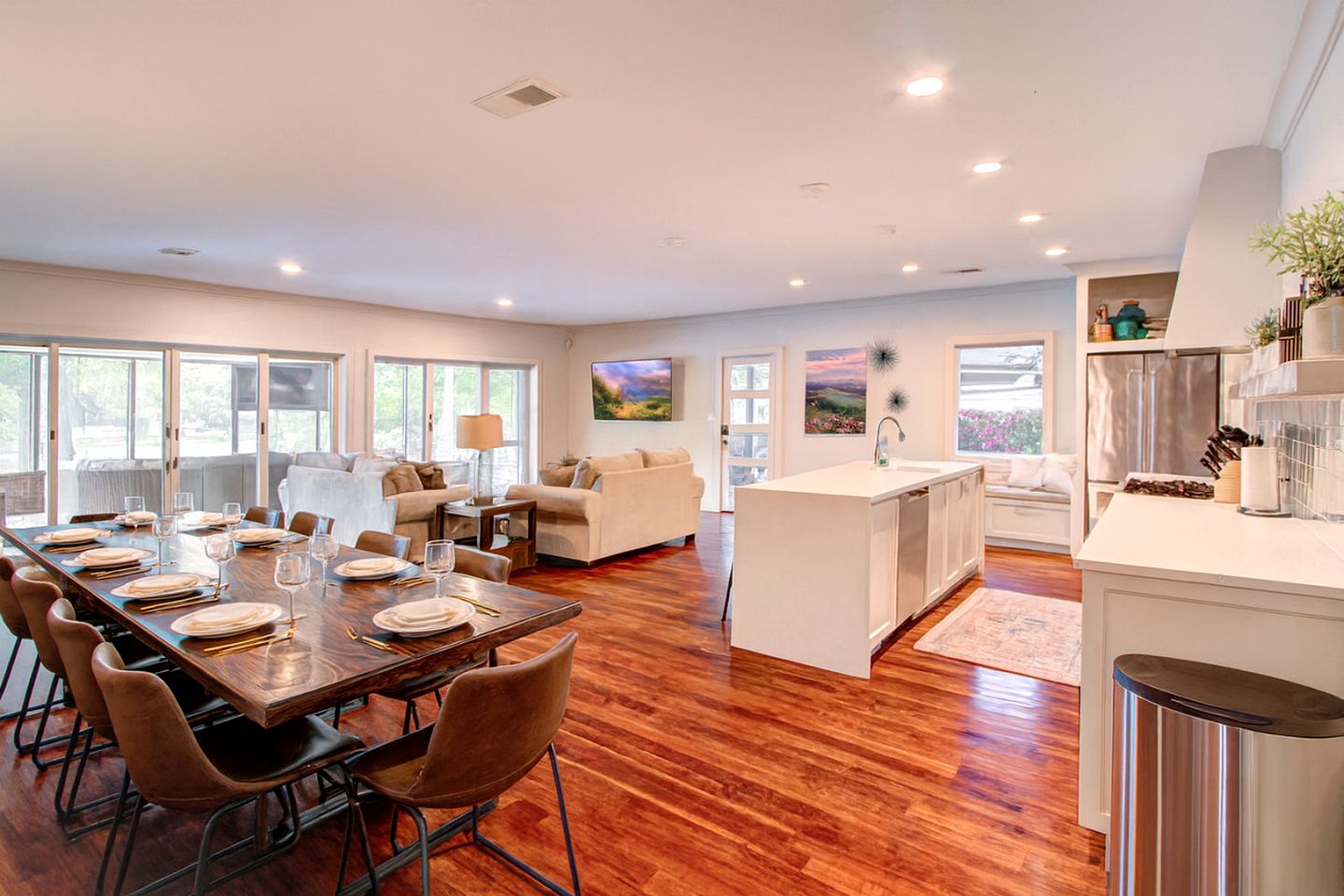 Cozy Cottage with Swimming Pool in Charlotte, North Carolina