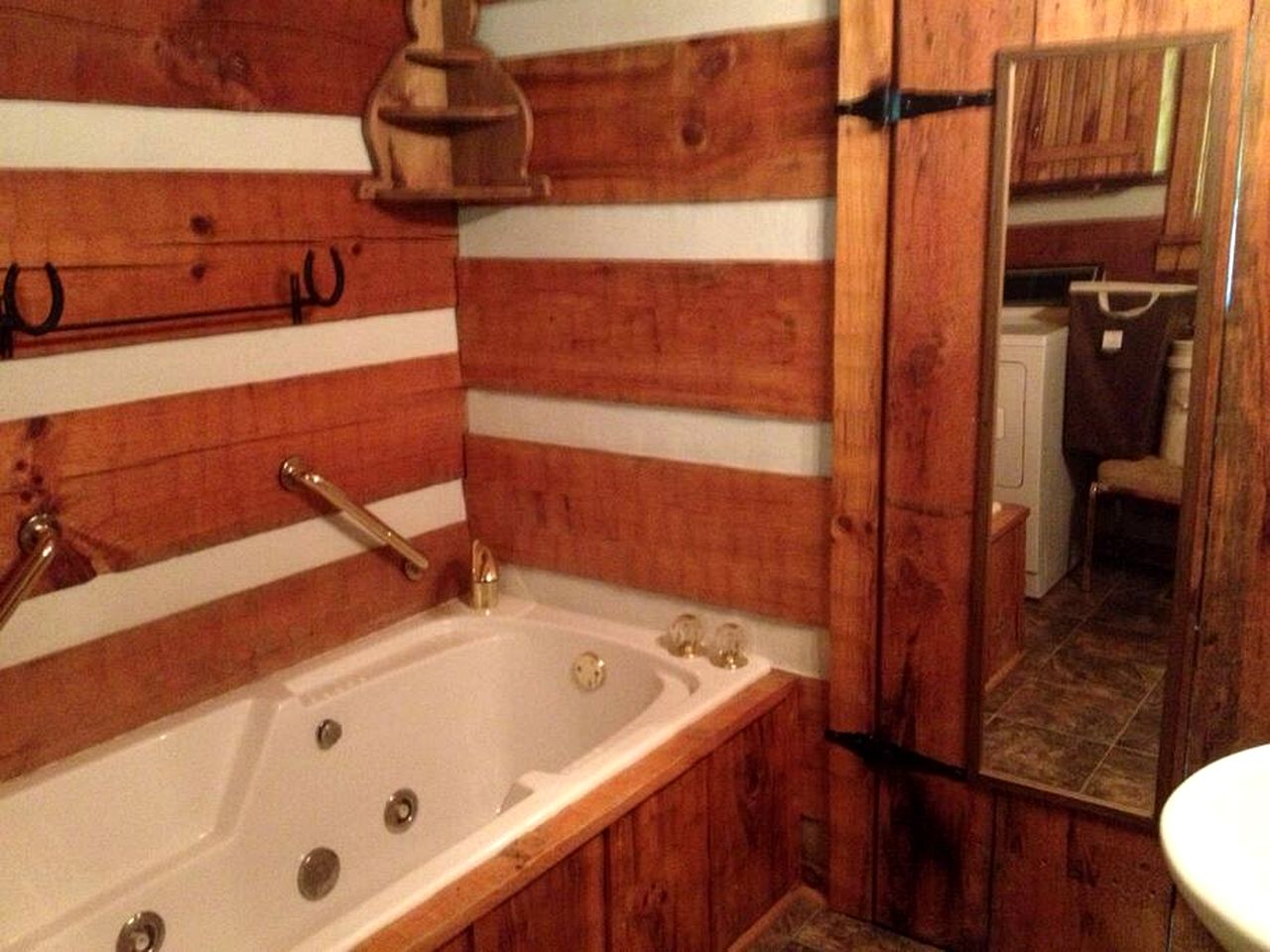 Tranquil Cabin with Hot Tub & Creek Views Near Bass Pro, Kodak Tennessee