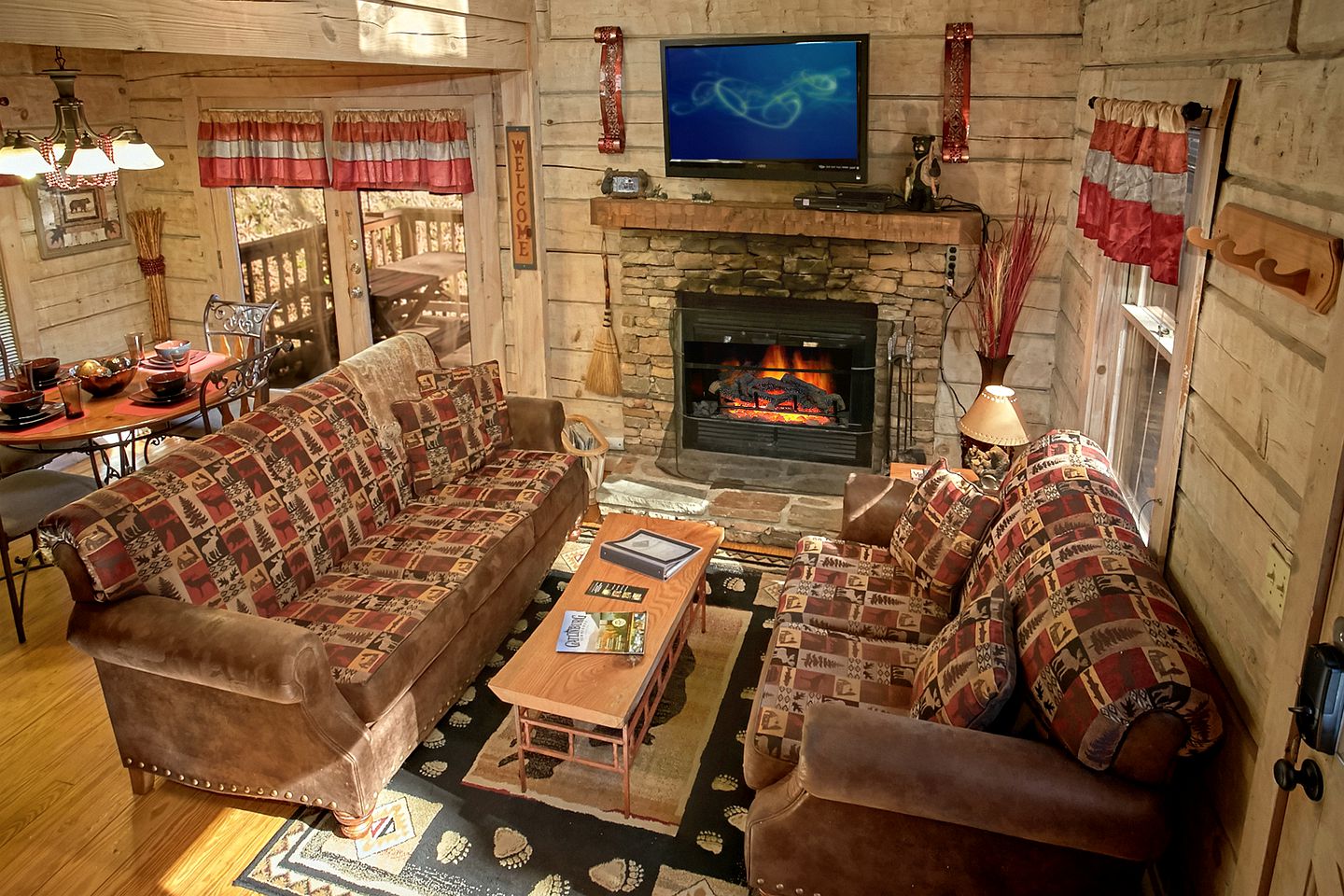 Cozy Tennessee Cabin Rental in Gatlinburg for a Family Getaway