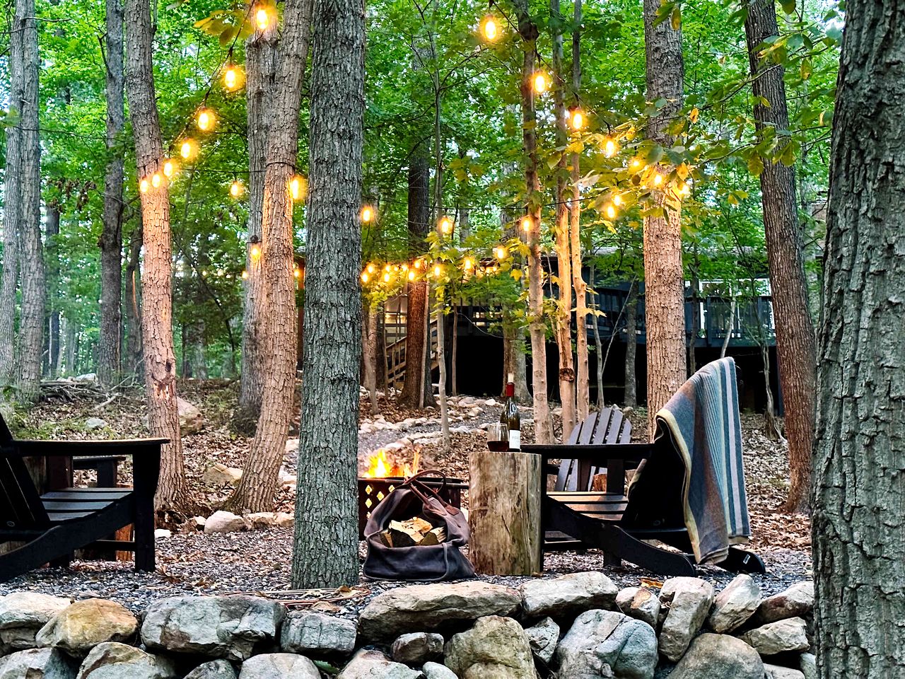 Rustic Mountain Cabin with Porch & Fire Pit in New Market, Virginia