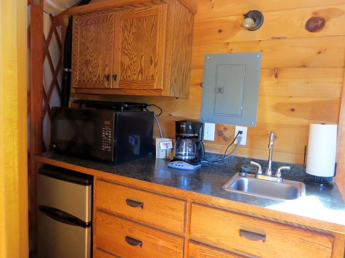 Yurts (United States of America, Bryson City, North Carolina)