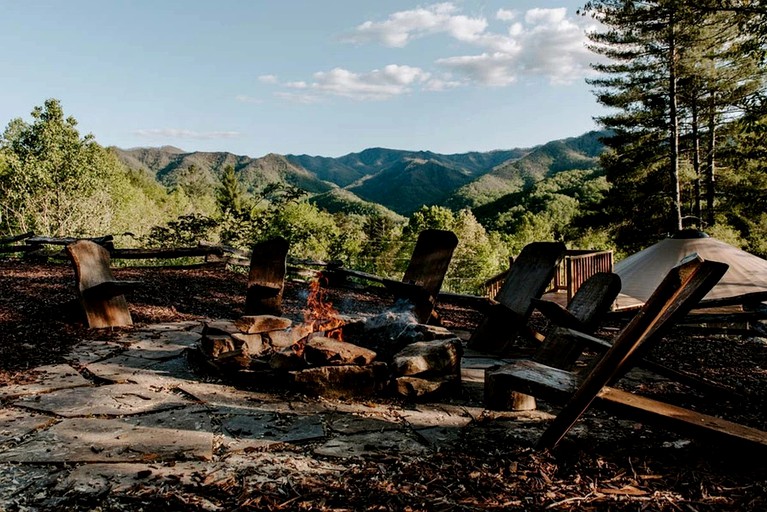Yurts (United States of America, Bryson City, North Carolina)