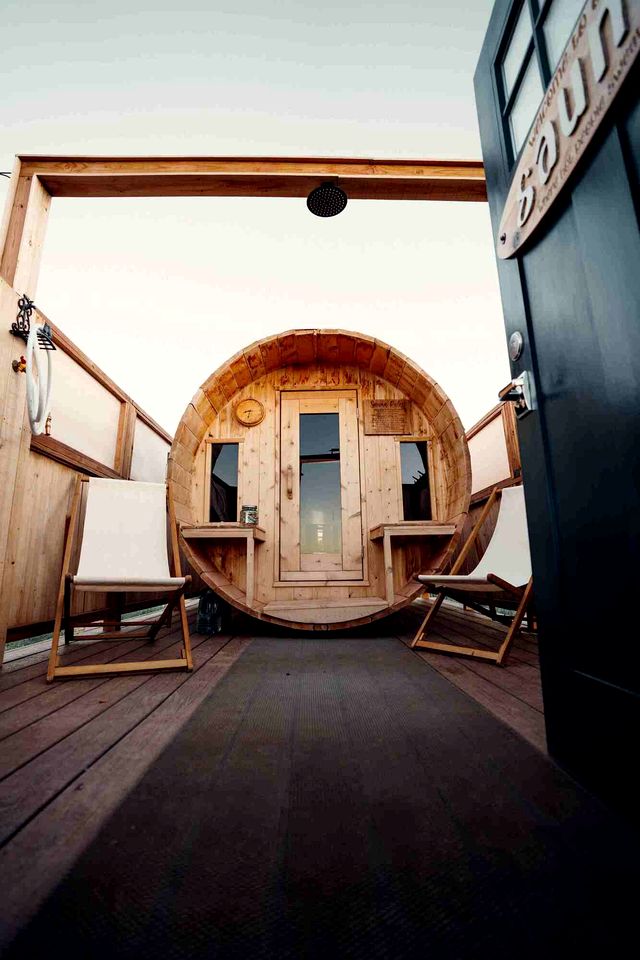 Cedar Glamping Pod