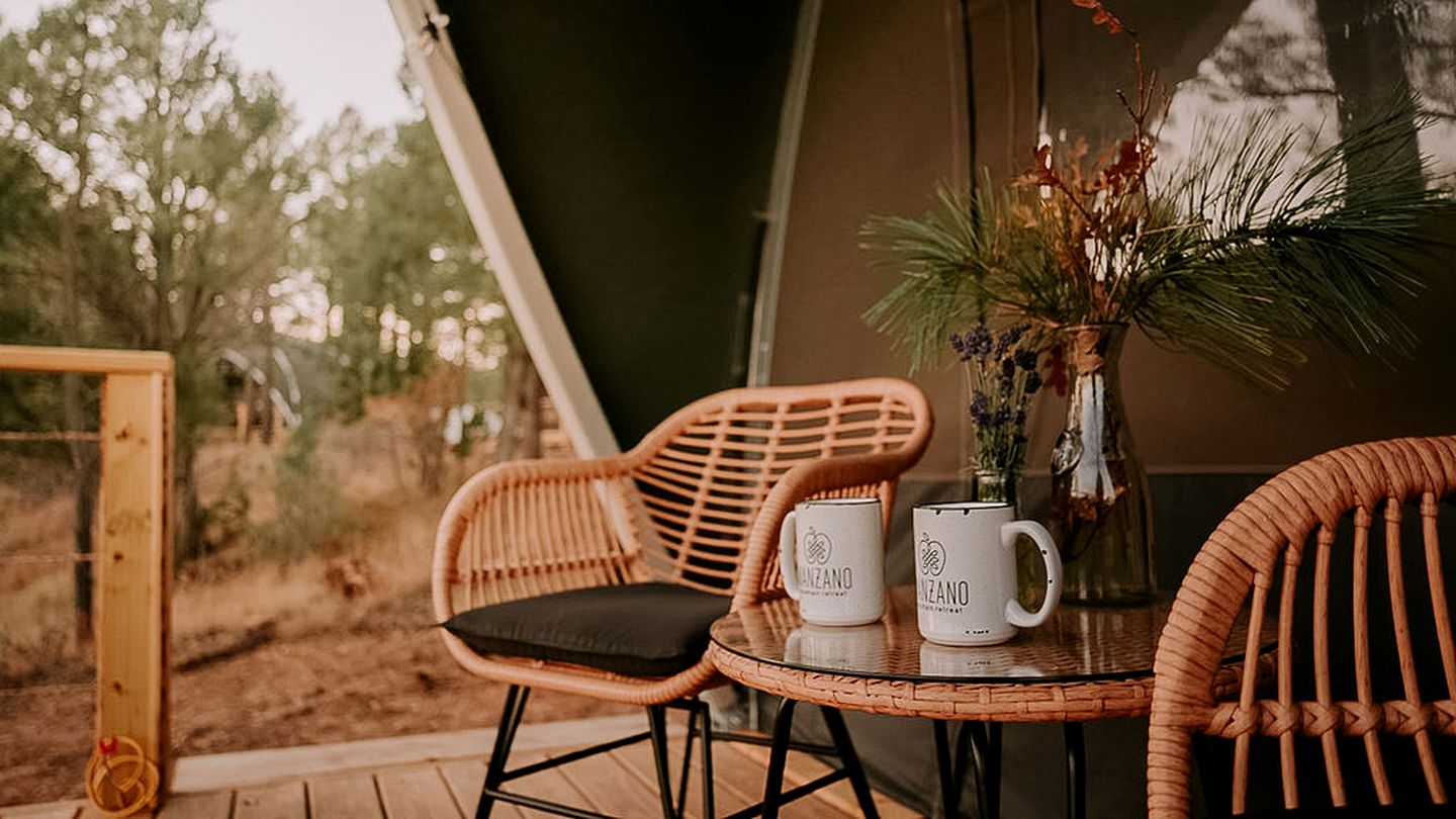 Cozy Glamping Tent with Heritage Orchard & Farm Animals near Mountainair in Torreon, New Mexico