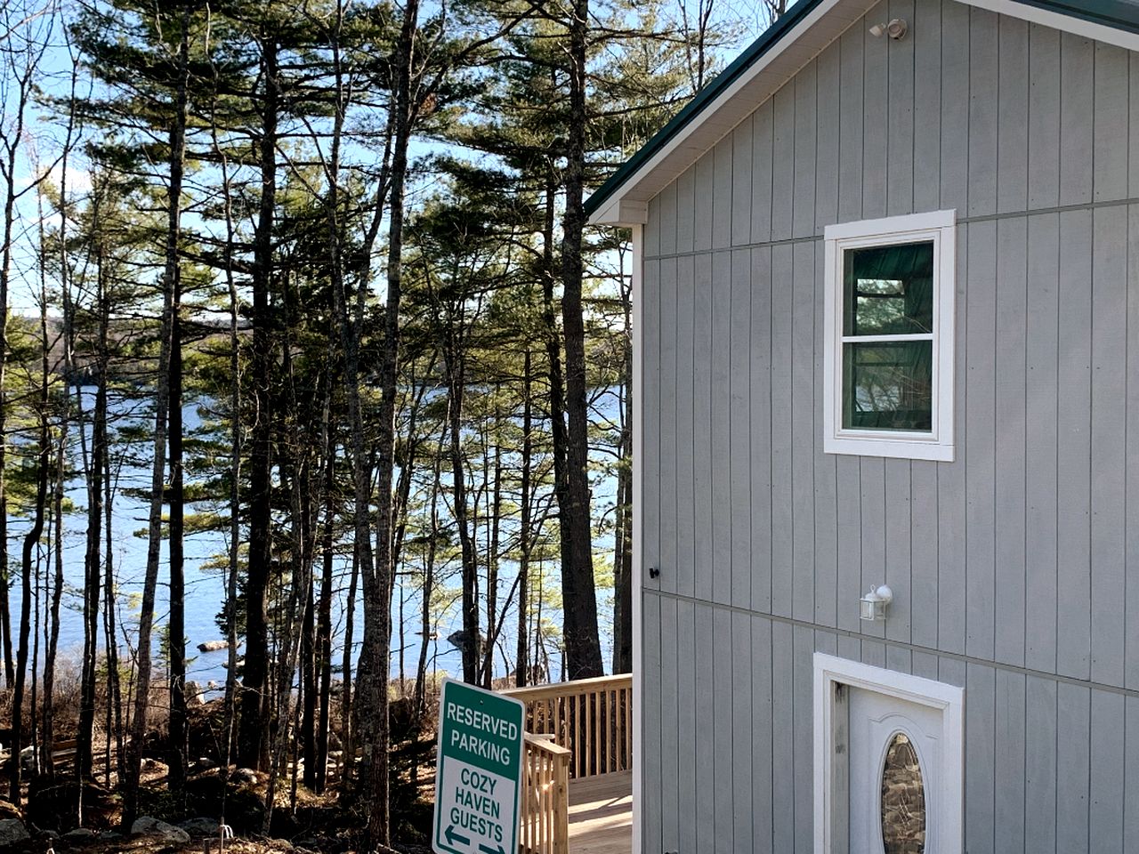 Amazing Lakefront Cottage with Fire Pit in Orland, Maine