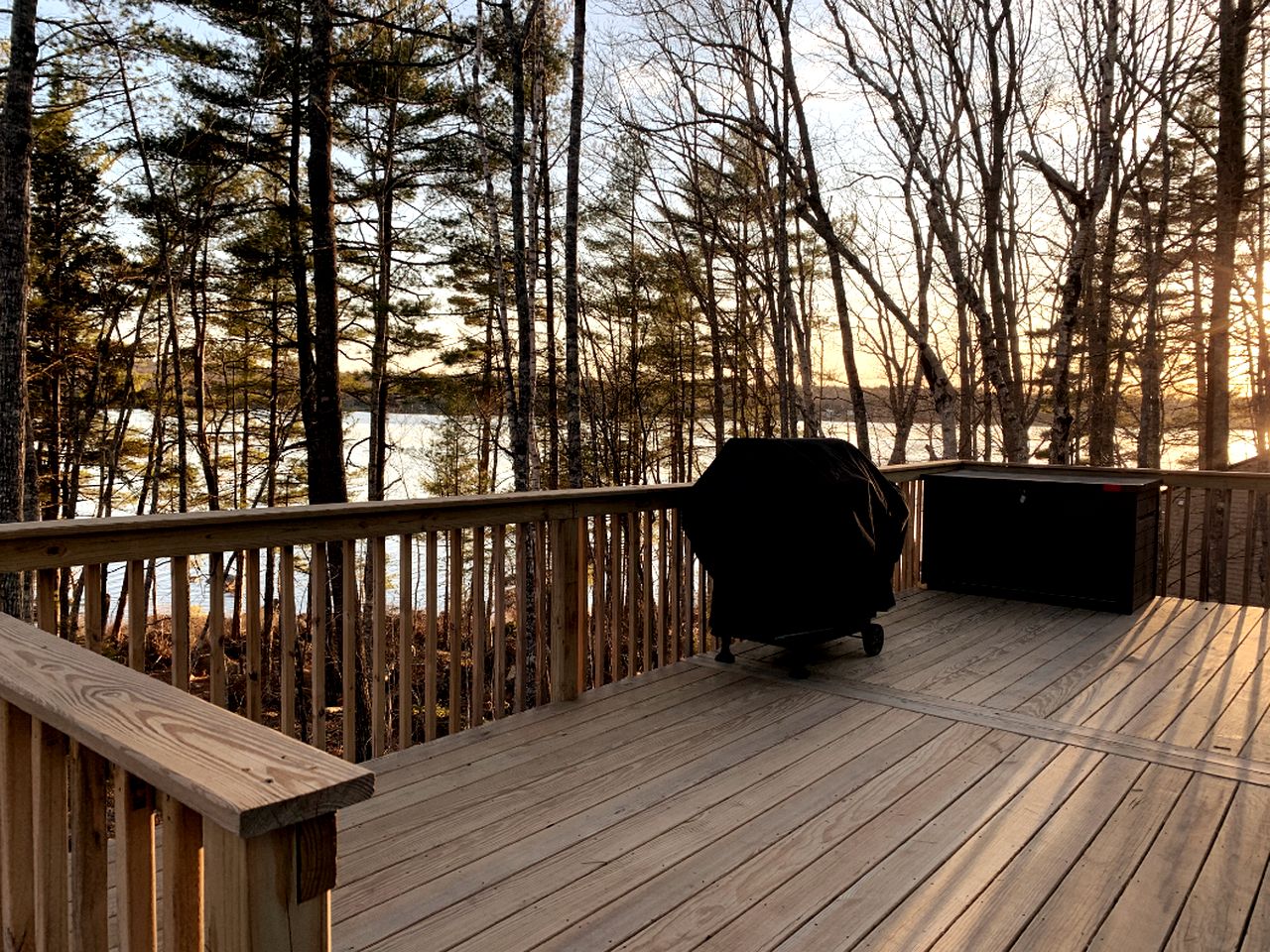 Cozy Haven A Lakeside Cottage Near Acadia, Cottages, Orland, United