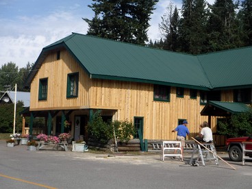 Cozy, Inexpensive Accommodation near Little Niagara in British Columbia, Canada photo 5