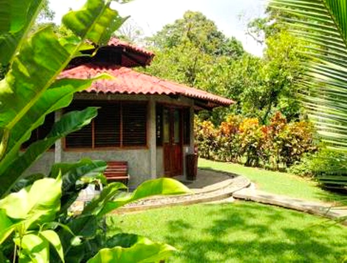 Cottages (Drake Bay, Puntarenas, Costa Rica)