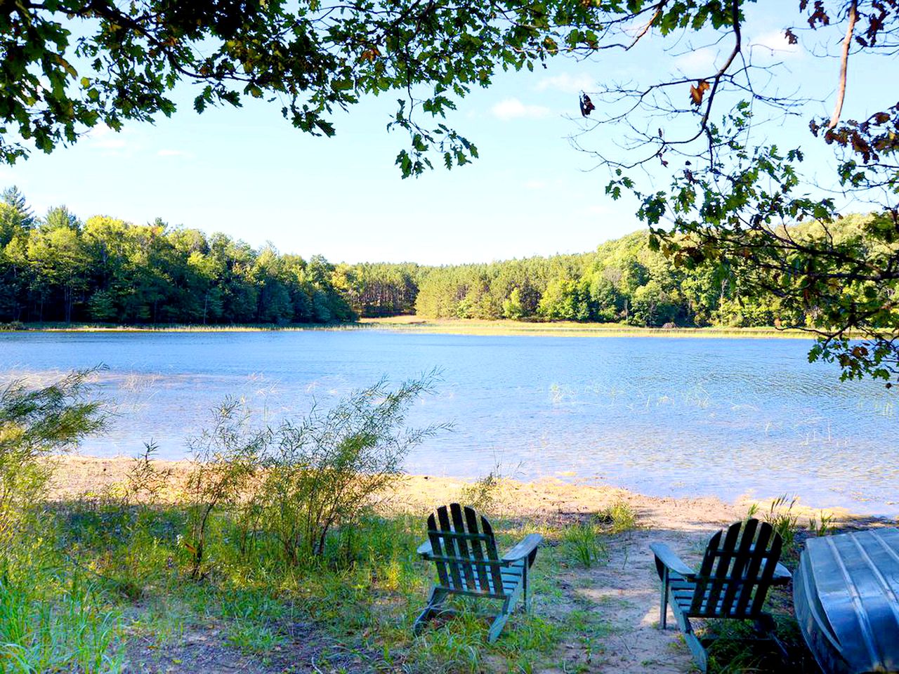 Cozy Lakefront Cabin Rental in the Woodlands of Empire, Michigan