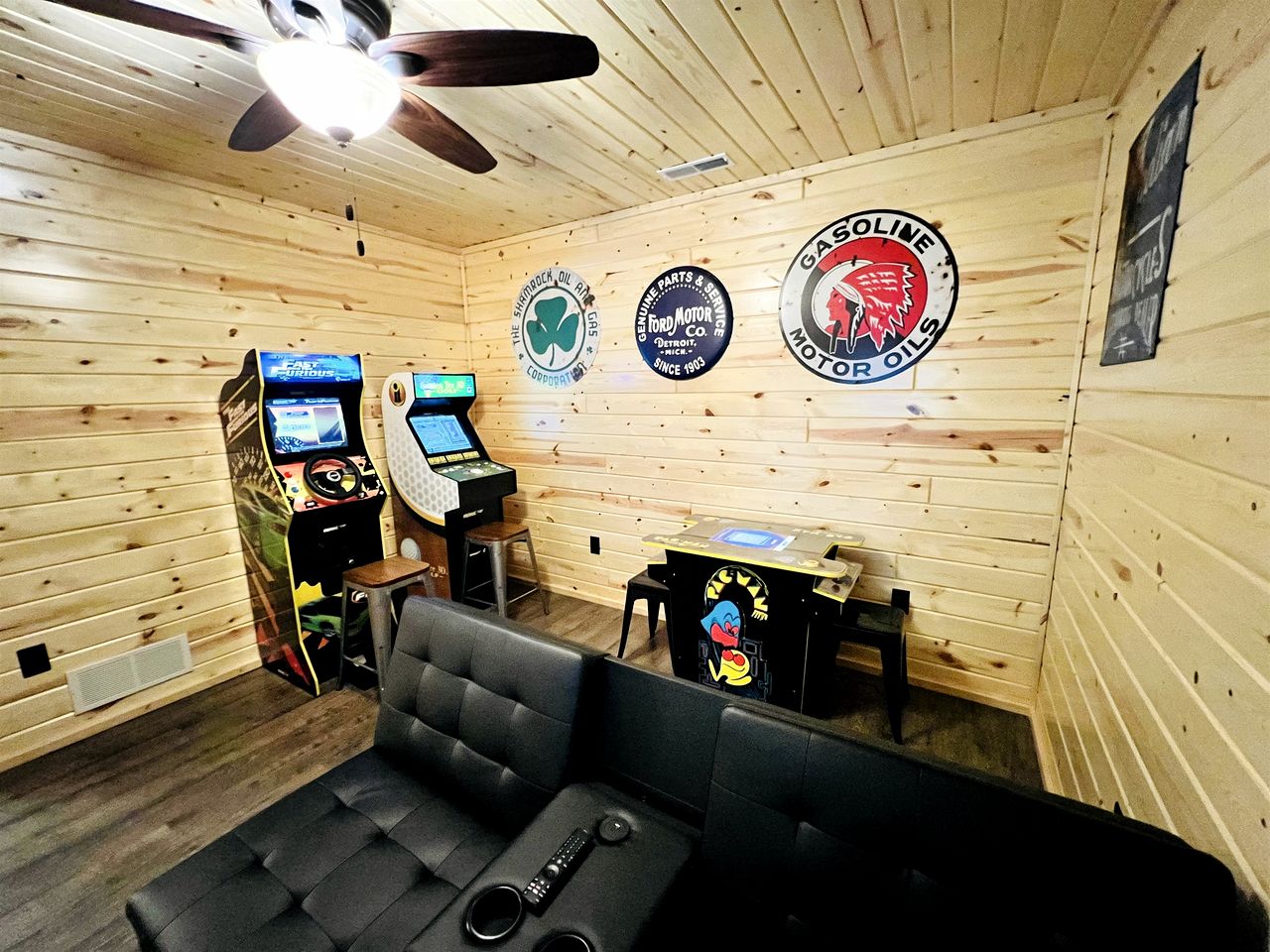 Cozy Lakefront Retreat with Game Room, Outdoor Living and Dock in Wisconsin