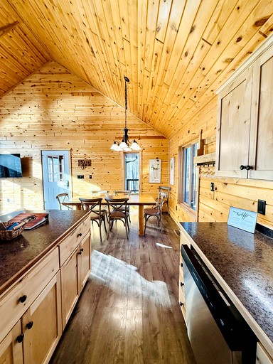 Cabins (United States of America, Stone Lake, Wisconsin)