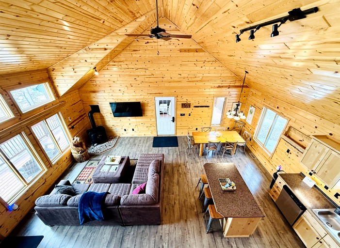 Cabins (United States of America, Stone Lake, Wisconsin)