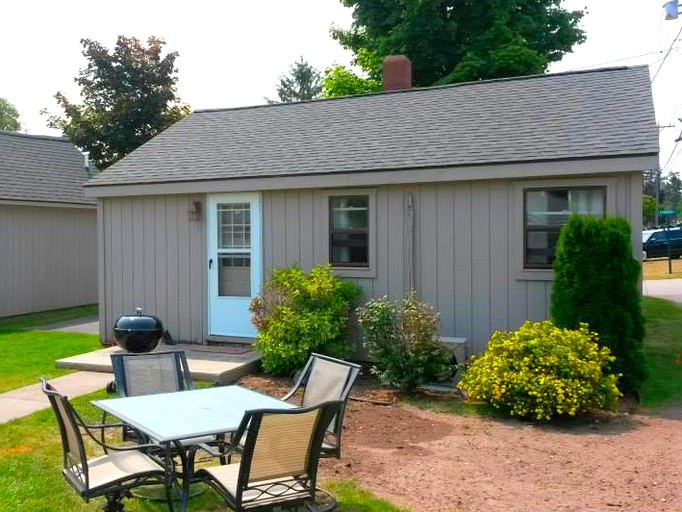 Crystal Lake Resort, Cottages 32390, Beulah, United States of America