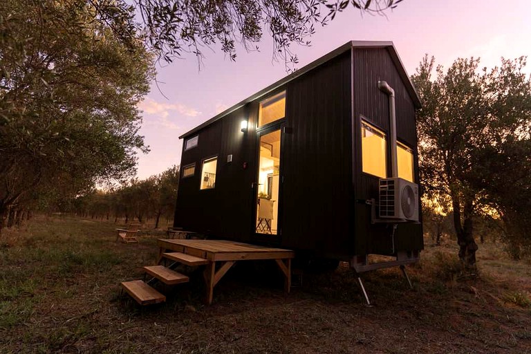 Tiny Houses (Australia, Tresco, Victoria)