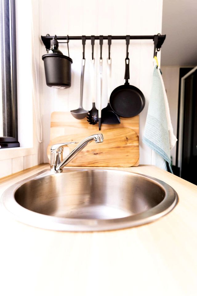 Cozy Living in Lake Boga: Tiny House Paradise with Farm Animal Companions