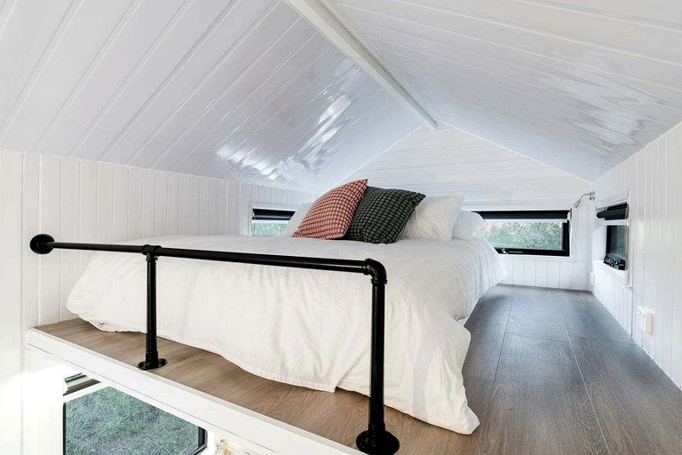 Tiny Houses (Australia, Tresco, Victoria)