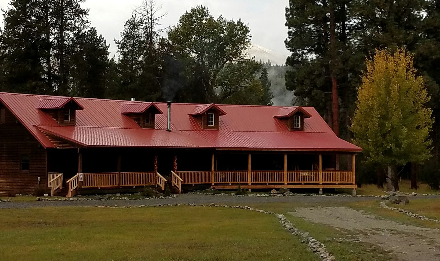 Nature Lodges (Darby, Montana, United States)