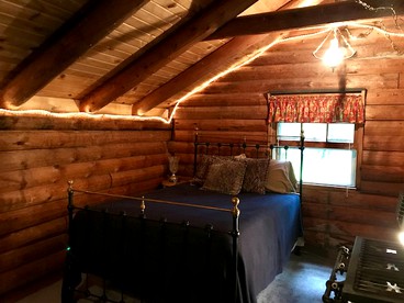 Cozy Log Cabin Rental for Two near the Wolf River in Elton, Wisconsin photo 2