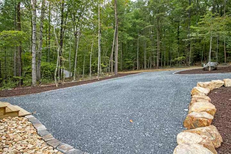 Cabins (United States of America, Luray, Virginia)