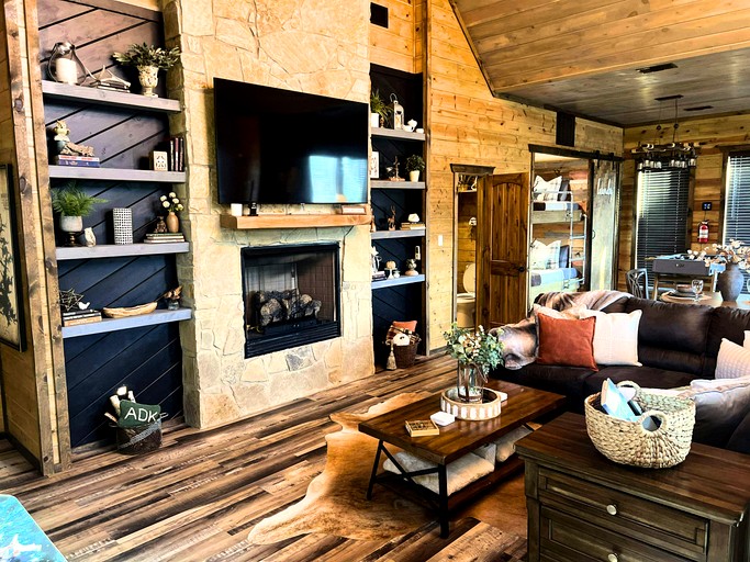 Cabins (United States of America, Broken Bow, Oklahoma)