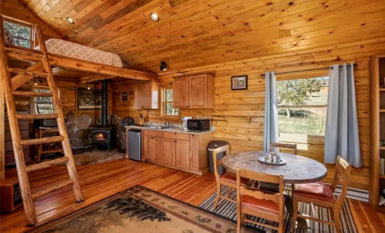 Cabins (United States of America, Cripple Creek, Colorado)