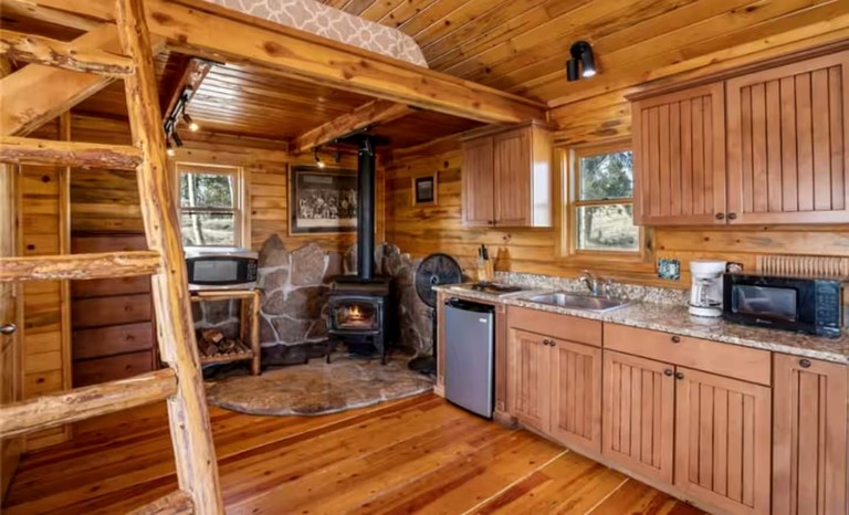 Cabins (United States of America, Cripple Creek, Colorado)