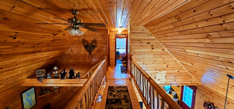 Cabins (United States of America, Beaver Cove, Maine)