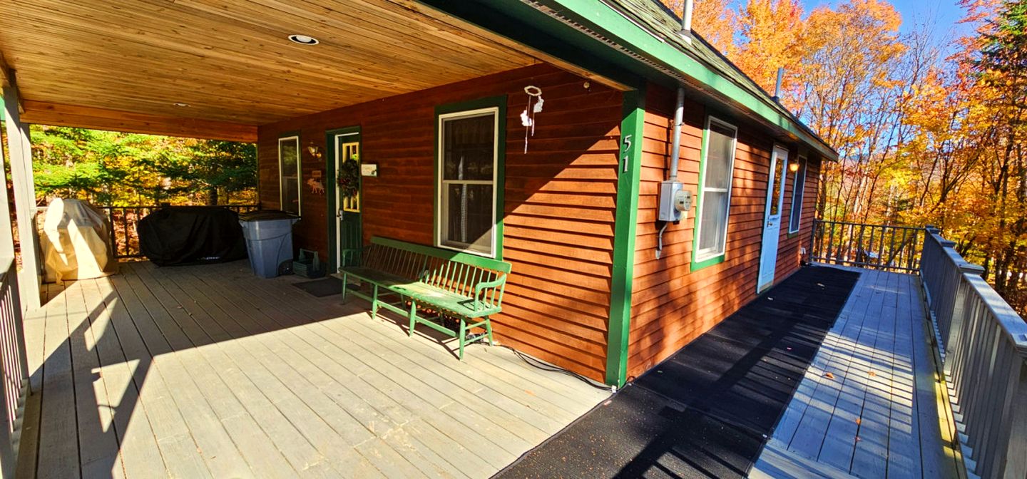Embrace Nature in this Enchanting Cabin in Beaver Cove, Maine